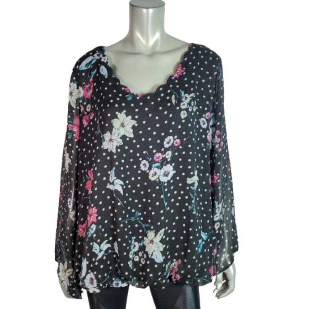 AGB Top Plus‎ Size 2X Flare Sleeve Lined Elastic Hem Pullover V-Neck  Black